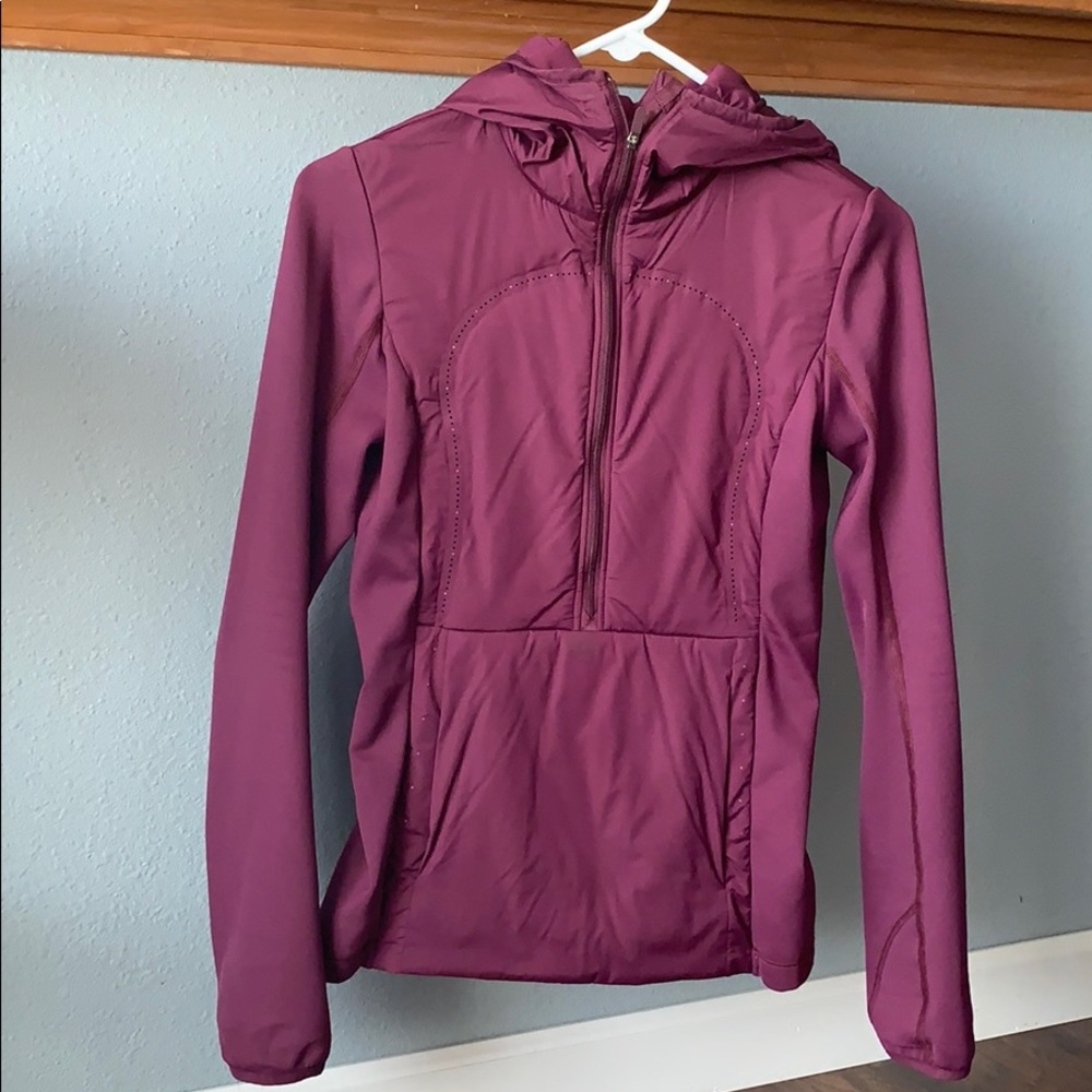 Lululemon quarter zip fitted plum hoodie.